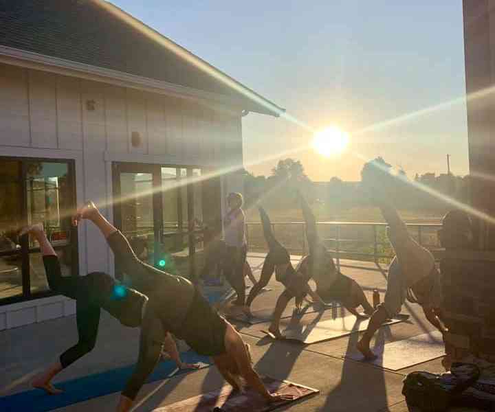 Spearfish, South Dakota, Creekside Bean and Vine, Yoga