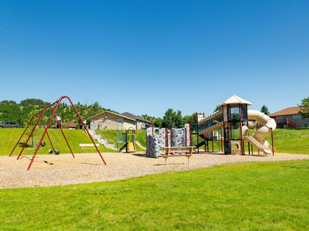 Sandstone Park, Overview